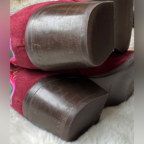 FARM RIO Marsala Boho EMBROIDERED Western ankle booties Size 7 US 36 EU - Picture 12 of 17